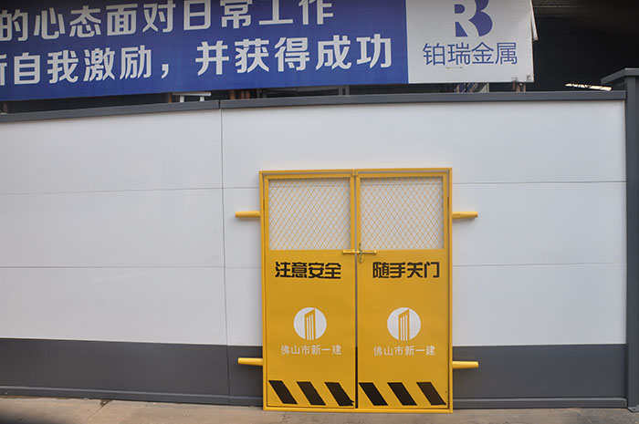 電梯門(mén) 
